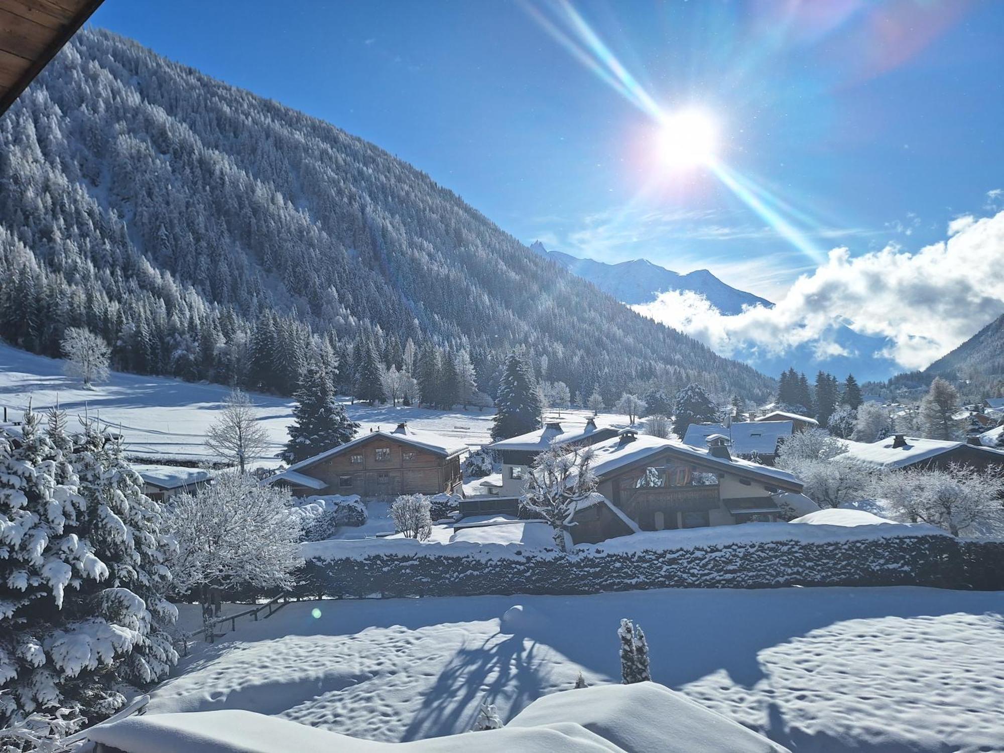 Les Grands Montets Hotel & Spa Chamonix Exterior photo